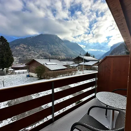 Chalet Gafri -Boutique B&B - Comfort And Hospitality - Near Interlaken ベッド・アンド・ブレックファスト ヴィルダースヴィル