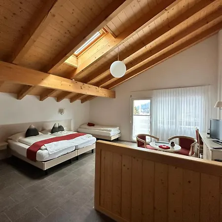 Gafri -boutique - Comfort And Hospitality - Near Interlaken לינה וארוחת בוקר 3*