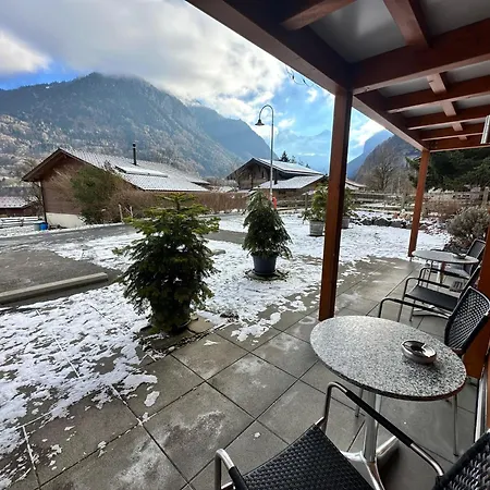 Chalet Gafri -Boutique B&B - Comfort And Hospitality - Near Interlaken לינה וארוחת בוקר