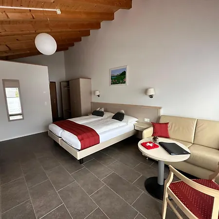 לינה וארוחת בוקר Chalet Gafri -Boutique B&B - Comfort And Hospitality - Near Interlaken 3*