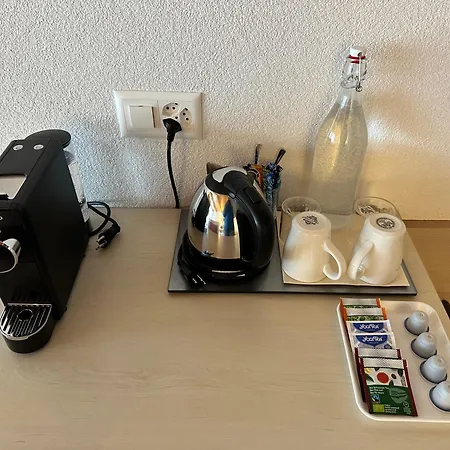 Gafri -boutique - Comfort And Hospitality - Near Interlaken לינה וארוחת בוקר 3*