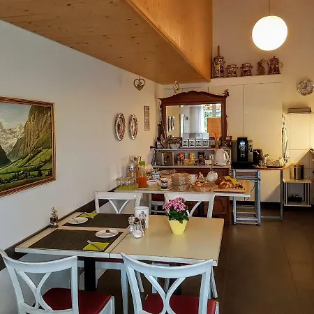 Chalet-gafri - - Fruehstueckspension Und Gastfreundschaft Wilderswil