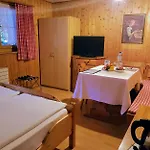 Gafri -boutique - Comfort And Hospitality - Near Interlaken Bed and Breakfast