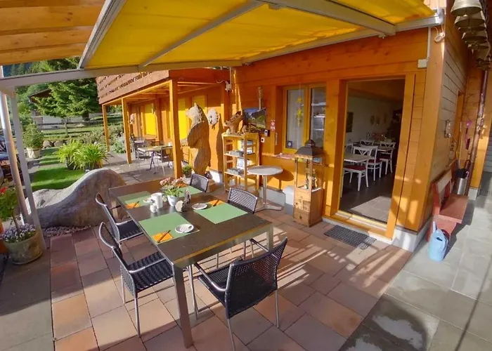 Gafri -boutique - Comfort And Hospitality - Near Interlaken לינה וארוחת בוקר 3*
