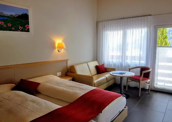 Gafri -boutique - Comfort And Hospitality - Near Interlaken לינה וארוחת בוקר 3*